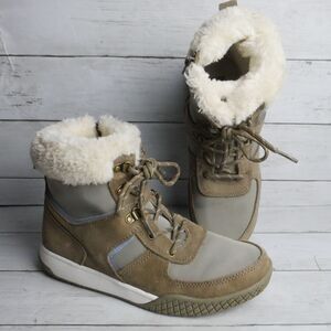 Weatherproof Women's Size 8 Chloe Snow Winter Boots Tan / Blue